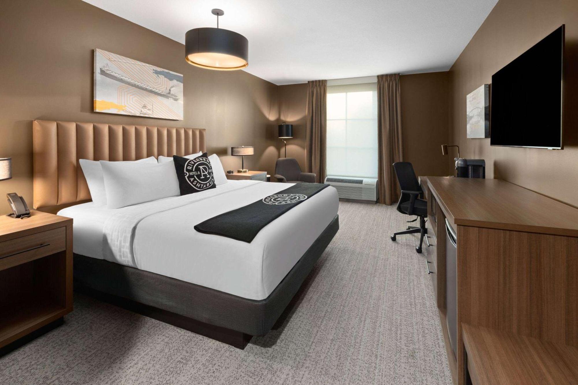 Riverbend Hotel And Suites, Trademark Collection By Wyndham Ashtabula Eksteriør billede