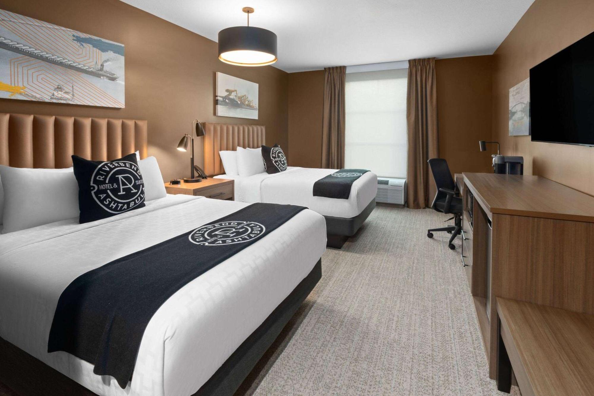 Riverbend Hotel And Suites, Trademark Collection By Wyndham Ashtabula Eksteriør billede