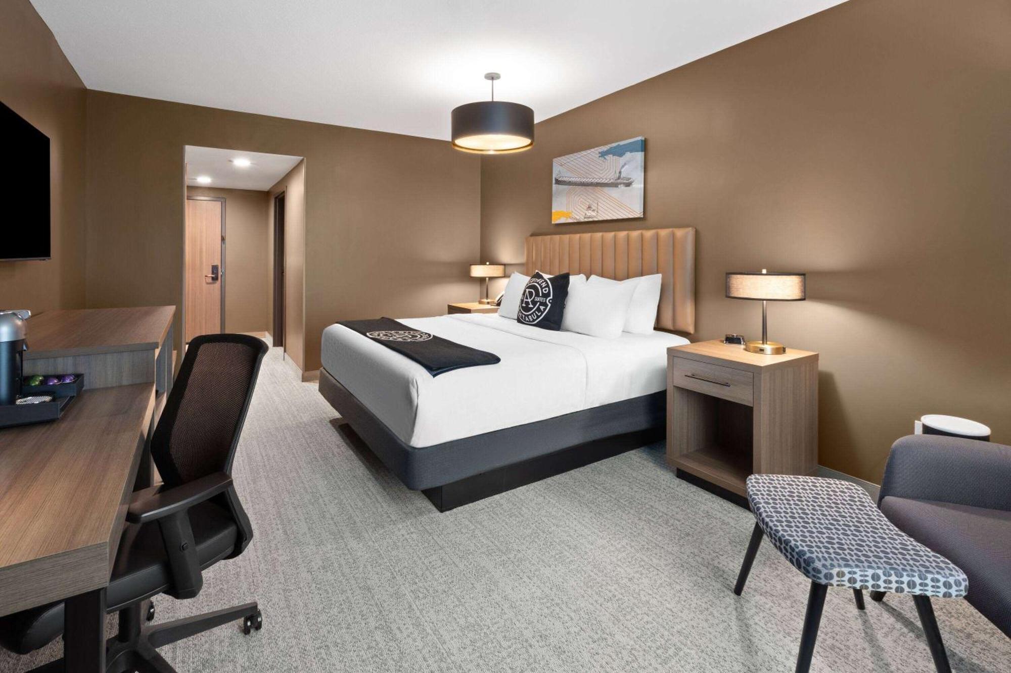 Riverbend Hotel And Suites, Trademark Collection By Wyndham Ashtabula Eksteriør billede